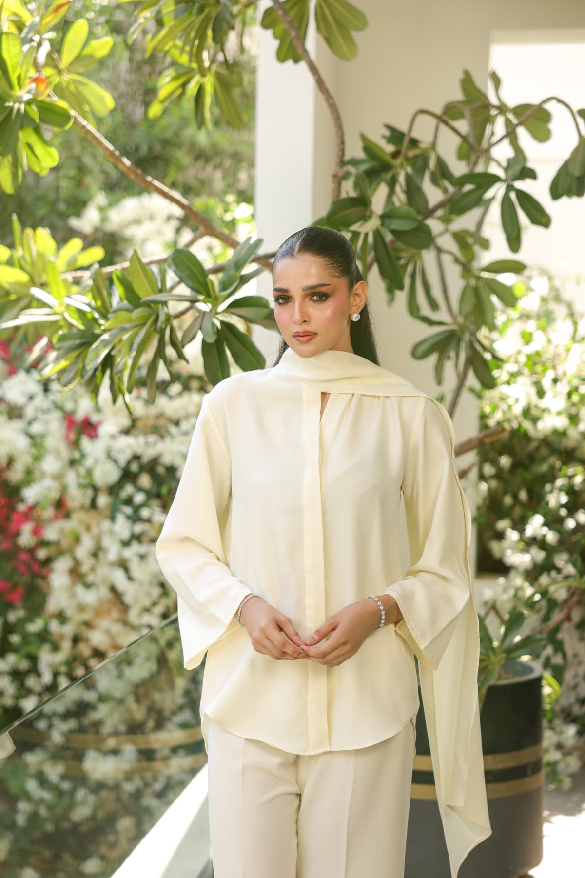Luna ivory two piece